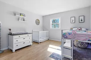 245 Norma Ave, West Islip, NY 11795 - Photo 17