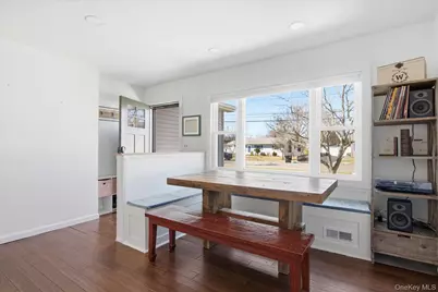 245 Norma Avenue, West Islip, NY 11795 - Photo 5