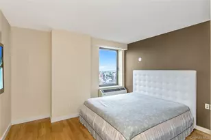 39-16 Prince St, Flushing, NY 11354 - Photo 17