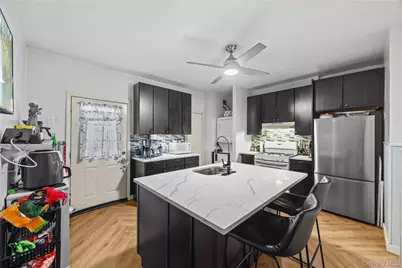 37 Moquette Row S, Yonkers, NY 10703 - Photo 11