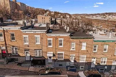 37 Moquette Row S, Yonkers, NY 10703 - Photo 3