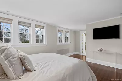 584 Forest Avenue, New Rochelle, NY 10804 - Photo 23