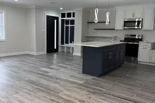 11 Bayview Ave, Lawrence, NY 11559 - Photo 7