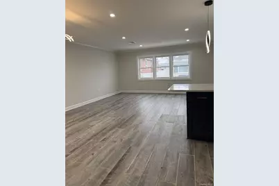 11 Bayview Avenue, Lawrence, NY 11559 - Photo 9