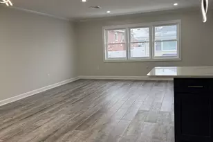 11 Bayview Ave, Lawrence, NY 11559 - Photo 9