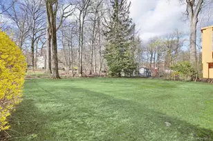 49 E Hall Ave, New City, NY 10956 - Photo 35