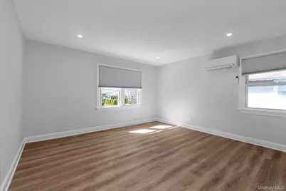 71 Haven Avenue #Upper, Port Washington, NY 11050 - Photo 13