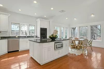 24 North Way, Chappaqua, NY 10514 - Photo 7