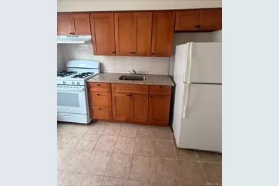 173-32 82nd Avenue, Jamaica, NY 11432 - Photo 5