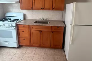 173-32 82nd Ave, Jamaica, NY 11432 - Photo 5