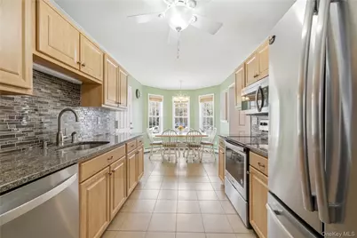 8 Lucy Court, Patchogue, NY 11772 - Photo 15