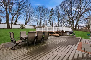 8 Lucy Ct, Patchogue, NY 11772 - Photo 37