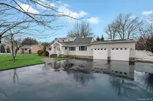 105 Browns Rd, Nesconset, NY 11767 - Photo 5