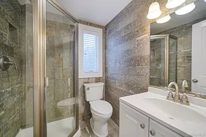 10 Terry Place, Center Moriches, NY 11934 - Photo 31