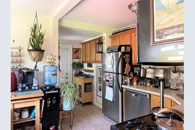 42 Hamilton Road #Left, Merrick, NY 11566 - Photo 9