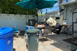 42 Hamilton Rd, Merrick, NY 11566 - Photo 19