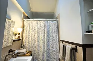 42 Hamilton Rd, Merrick, NY 11566 - Photo 13