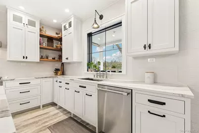 55 S Phillips Avenue, Speonk, NY 11972 - Photo 13