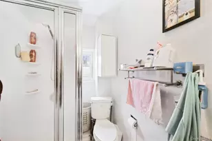 5 Wedgewood Dr, Coram, NY 11727 - Photo 19