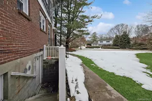 5 Wedgewood Dr, Coram, NY 11727 - Photo 27