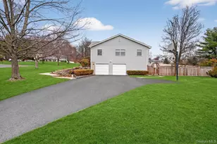 10 Sloane Ct, Stony Point, NY 10980 - Photo 3