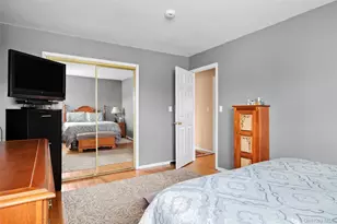 830 N Broome Ave, Lindenhurst, NY 11757 - Photo 13