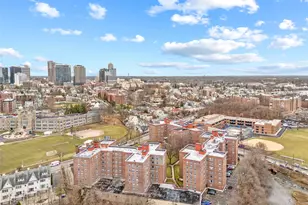 230 Pelham Rd, New Rochelle, NY 10805 - Photo 7