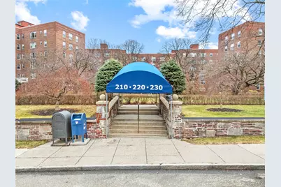 230 Pelham Road #4L, New Rochelle, NY 10805 - Photo 3