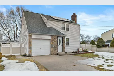 2933 Tulip Avenue, Baldwin, NY 11510 - Photo 3
