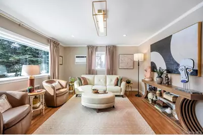 46 Walter Avenue, Hicksville, NY 11801 - Photo 7
