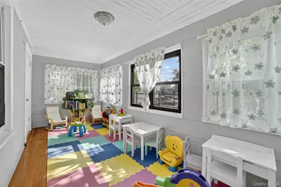 439 S 7th Avenue, Mount Vernon, NY 10550 - Photo 13