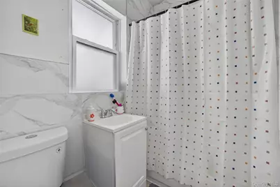 439 S 7th Avenue, Mount Vernon, NY 10550 - Photo 9