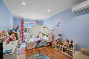 58-12 77th Pl, Middle Village, NY 11379 - Photo 7