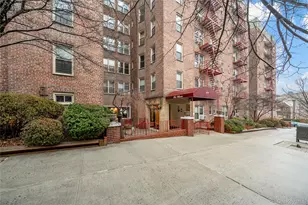 67-25 Clyde St, Forest Hills, NY 11375 - Photo 27