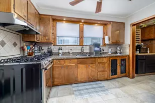 2971 Waverly Ave, Oceanside, NY 11572 - Photo 15