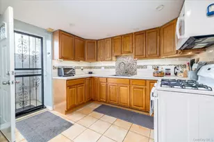 2971 Waverly Ave, Oceanside, NY 11572 - Photo 21