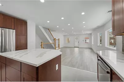 3912 Lyme Avenue, Brooklyn, NY 11224 - Photo 11