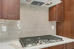 3912 Lyme Ave, Brooklyn, NY 11224 - Photo 15