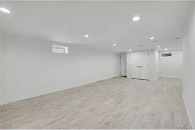 3912 Lyme Avenue, Brooklyn, NY 11224 - Photo 29