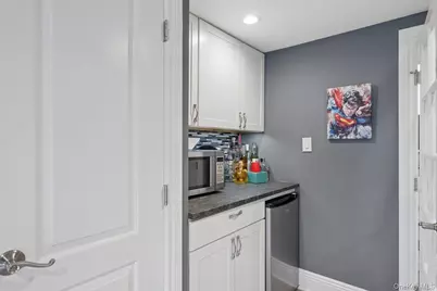 187 Massapequa Avenue, Massapequa, NY 11758 - Photo 31