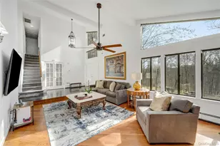 17 Chester Ct, Cortlandt Manor, NY 10567 - Photo 3