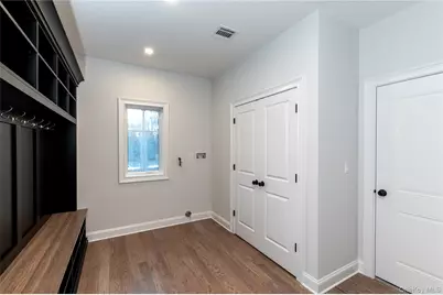 352 Holt Drive, Pearl River, NY 10965 - Photo 15