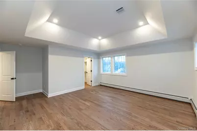 352 Holt Drive, Pearl River, NY 10965 - Photo 19