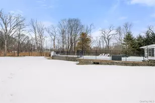 4 Monte Ln, Center Moriches, NY 11934 - Photo 25