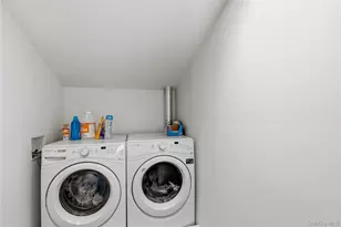 4 Monte Ln, Center Moriches, NY 11934 - Photo 21