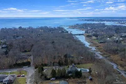 4 Monte Lane, Center Moriches, NY 11934 - Photo 31