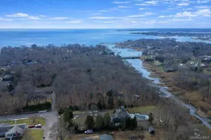 4 Monte Ln, Center Moriches, NY 11934 - Photo 31