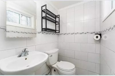 4 Rowe Street, Coram, NY 11727 - Photo 23