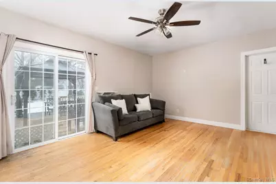 4 Rowe Street, Coram, NY 11727 - Photo 13