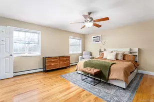 4 Rowe St, Coram, NY 11727 - Photo 15